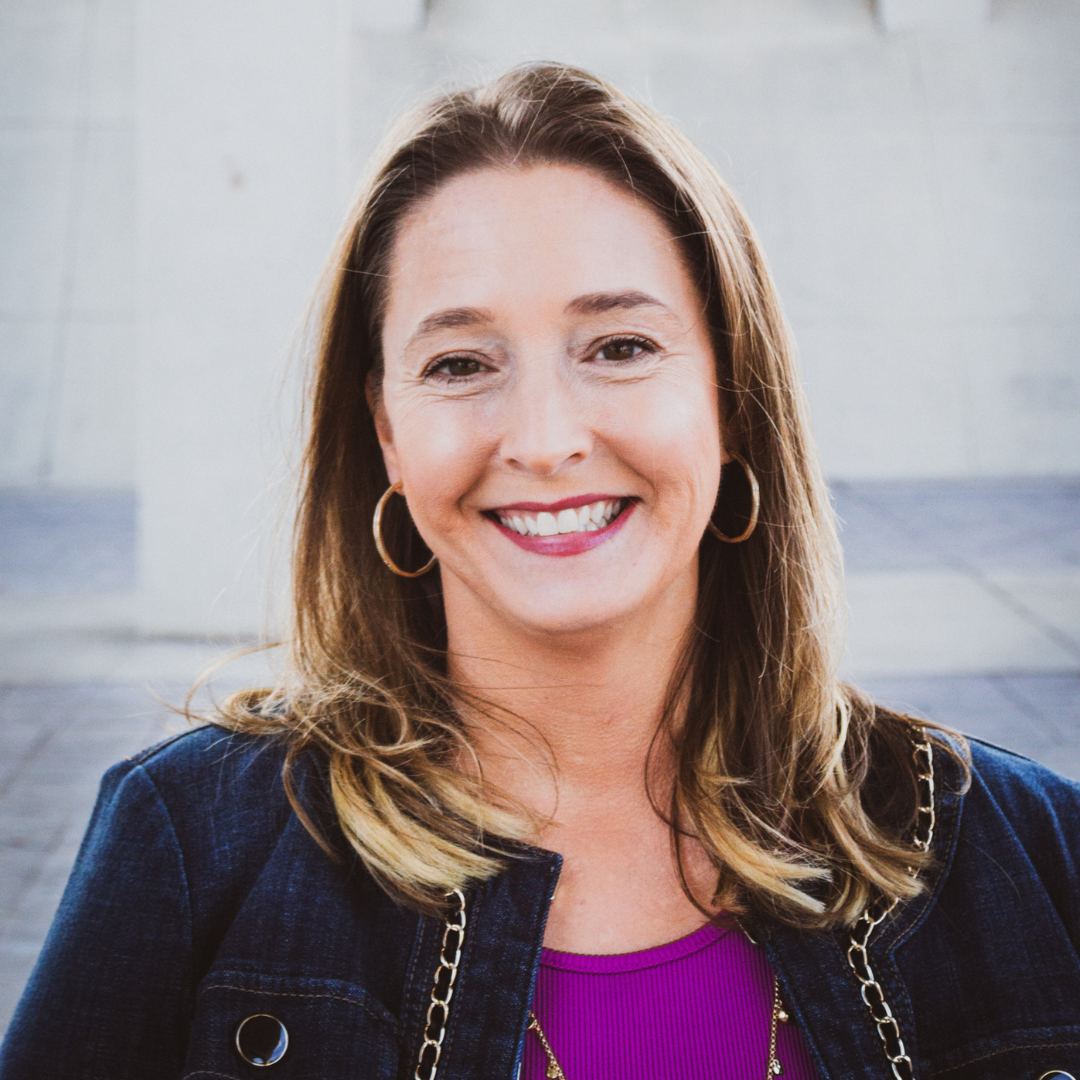 Jen Myers headshot